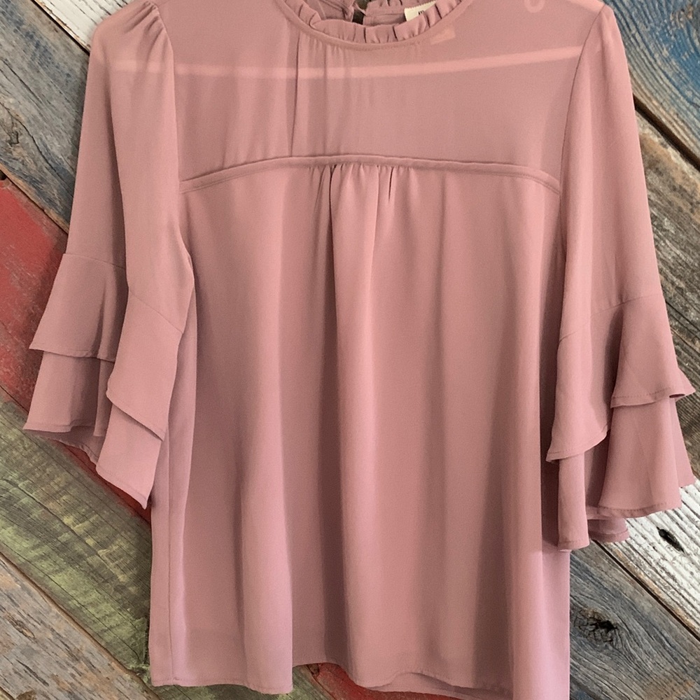 Monteau Mauve Ruffled Sleeve Blouse